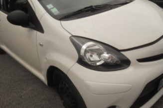 Pompe lave glace arriere TOYOTA AYGO 1