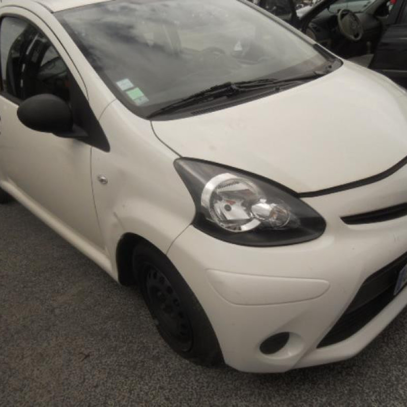 Pompe lave glace arriere TOYOTA AYGO 1 Photo n°5