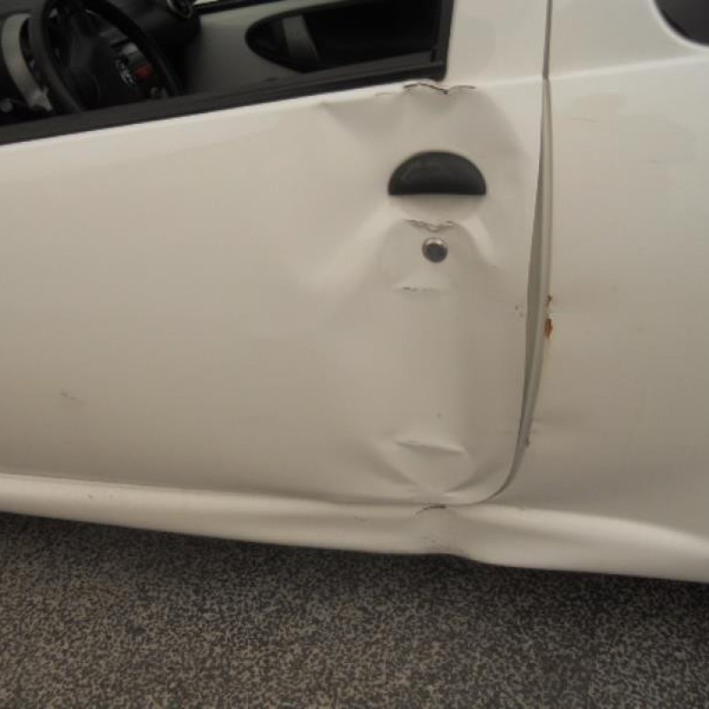 Pompe lave glace arriere TOYOTA AYGO 1 Photo n°8