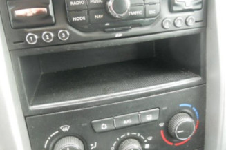 Poignee interieur avant droit PEUGEOT 207