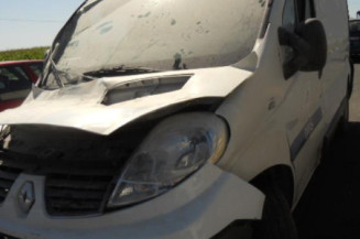 Poignee porte avant gauche RENAULT TRAFIC 2