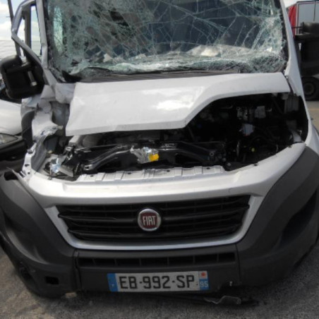 Charniere de porte avant gauche FIAT DUCATO 3