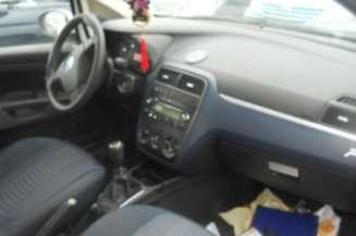 Poignee porte avant gauche FIAT GRANDE PUNTO