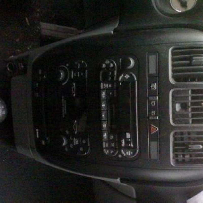 Autoradio d'origine CHRYSLER GRAND VOYAGER 4 Photo n°9