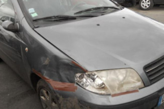 Feu factice arriere gauche FIAT PUNTO 2