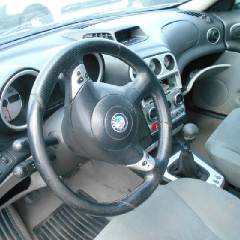 Feu arriere secondaire droit (feux) ALFA ROMEO 156 Photo n°8