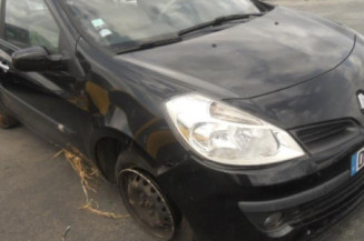 Maitre cylindre (freinage) RENAULT CLIO 3