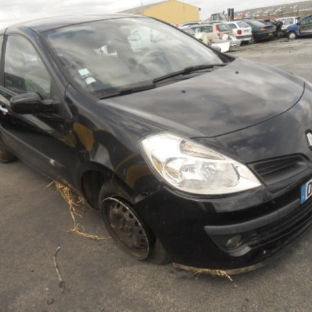 Maitre cylindre (freinage) RENAULT CLIO 3