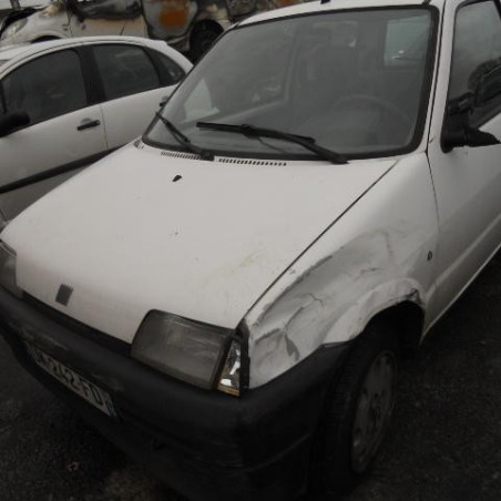 Custode arriere droit FIAT CINQUECENTO Photo n°1