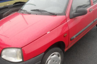 Leve vitre mecanique arriere droit RENAULT CLIO 1