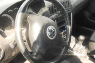 Bouton de coffre VOLKSWAGEN GOLF 4