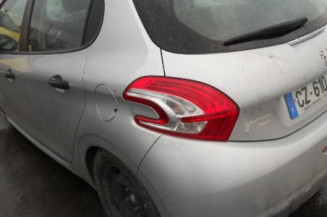 Arret de porte arriere gauche PEUGEOT 208 1