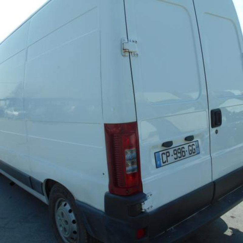 Poignee porte avant gauche PEUGEOT BOXER 1 Photo n°4