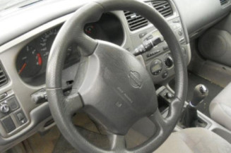 Commande retroviseurs NISSAN PRIMERA 2