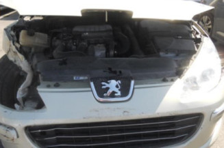 Anti brouillard arriere gauche PEUGEOT 407