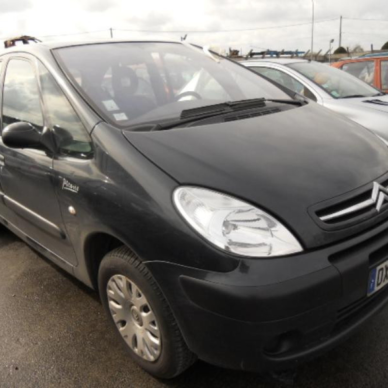 Pare choc arriere CITROEN XSARA PICASSO Photo n°2