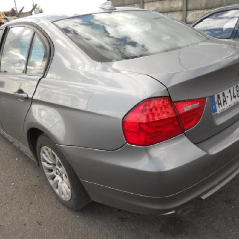 Charniere de hayon BMW SERIE 3 E90 Photo n°6