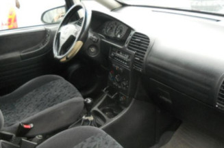 Poignee interieur arriere gauche OPEL ZAFIRA A