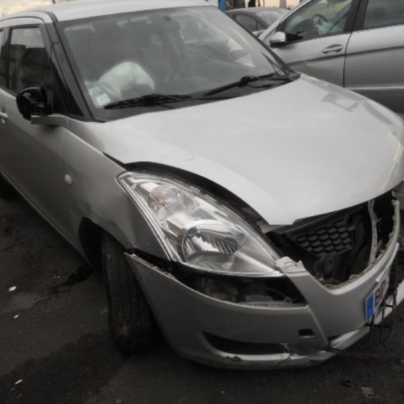 Poignee porte arriere gauche SUZUKI SWIFT 4 Photo n°6