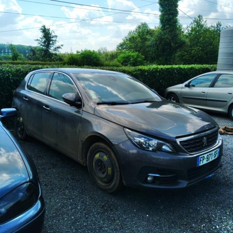 PEUGEOT308 2 PHASE 2 1.5 BLUE HDI - 16V TURBO Photo n°2