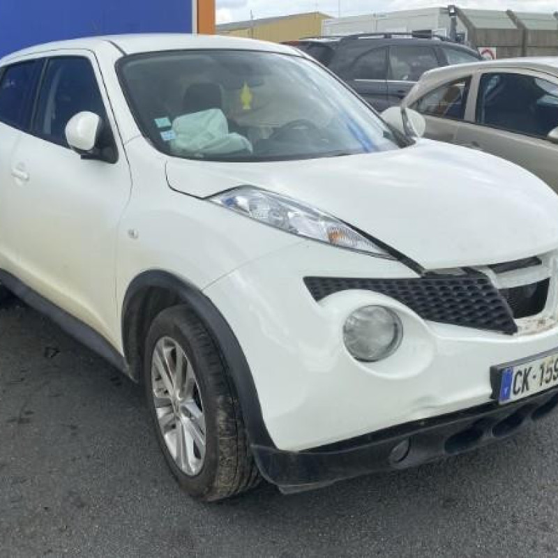 NISSANJUKE 1 PHASE 1 1.6i - 16V Photo n°8