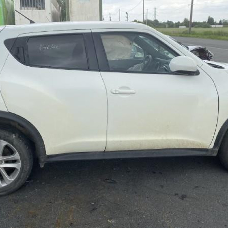 NISSANJUKE 1 PHASE 1 1.6i - 16V Photo n°12