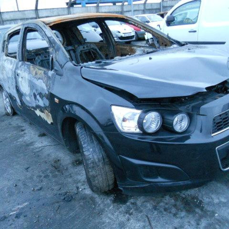 Boitier filtre a air CHEVROLET AVEO 2 Photo n°4