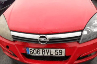 Vitre arriere droit OPEL ASTRA H