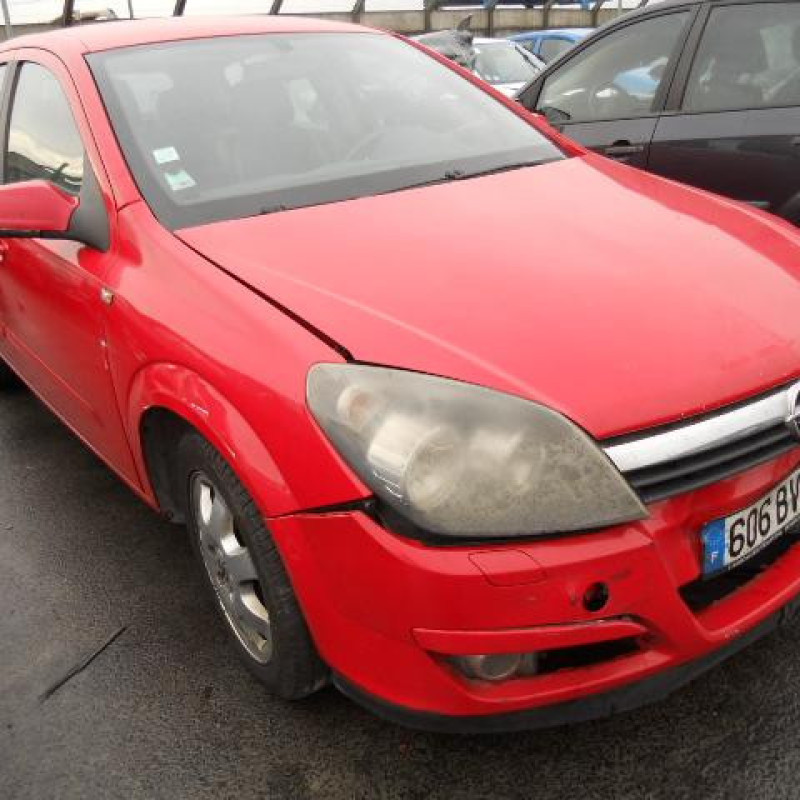 Vitre arriere droit OPEL ASTRA H Photo n°3