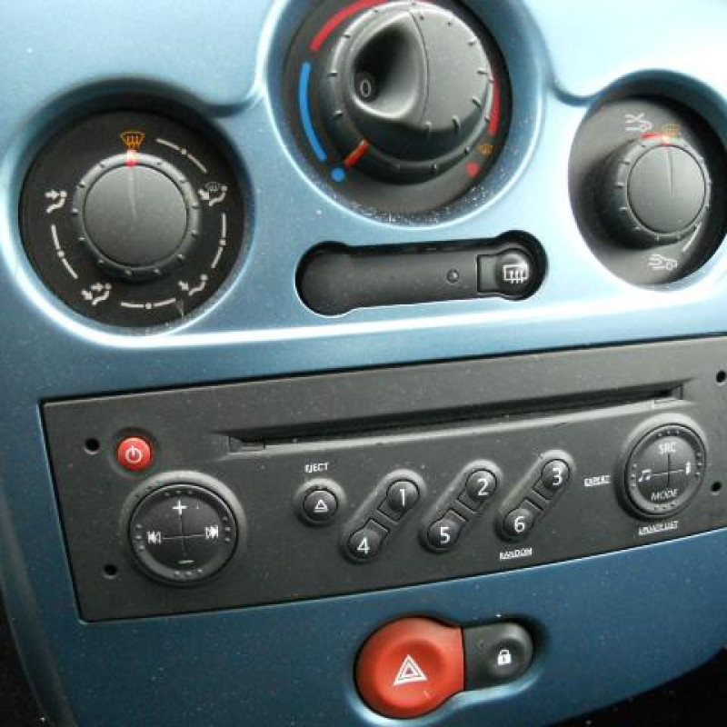 Debitmetre RENAULT CLIO 3 Photo n°10