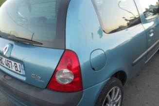 Cric (Ensemble depannage) RENAULT CLIO 2