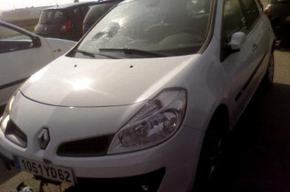 Maitre cylindre (freinage) RENAULT CLIO 3