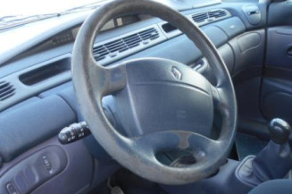 Poignee interieur avant droit RENAULT ESPACE 3