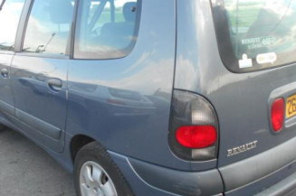 Interrupteur de leve vitre arriere droit RENAULT ESPACE 3