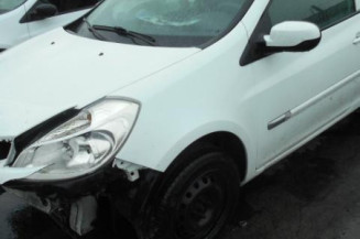 Maitre cylindre (freinage) RENAULT CLIO 3