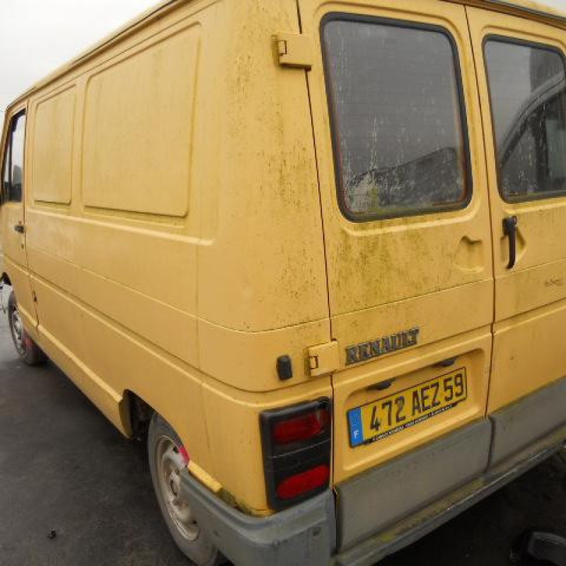 Boitier de prechauffage RENAULT TRAFIC 1 Photo n°7