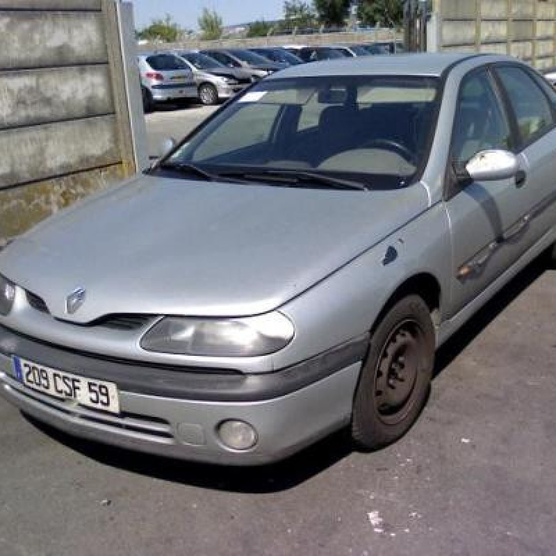 Boitier filtre a air RENAULT LAGUNA 1 Photo n°2