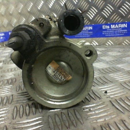 Pompe de direction RENAULT LAGUNA 1