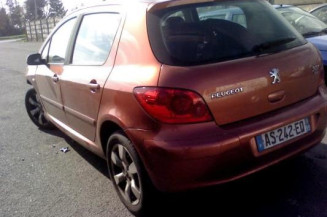 Poignee interieur avant droit PEUGEOT 307