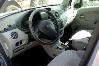 Poignee interieur avant droit CITROEN C3 1