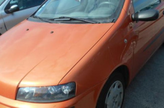 Cric (Ensemble depannage) FIAT PUNTO 2