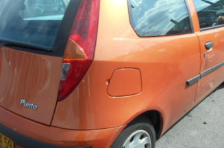 Cric (Ensemble depannage) FIAT PUNTO 2