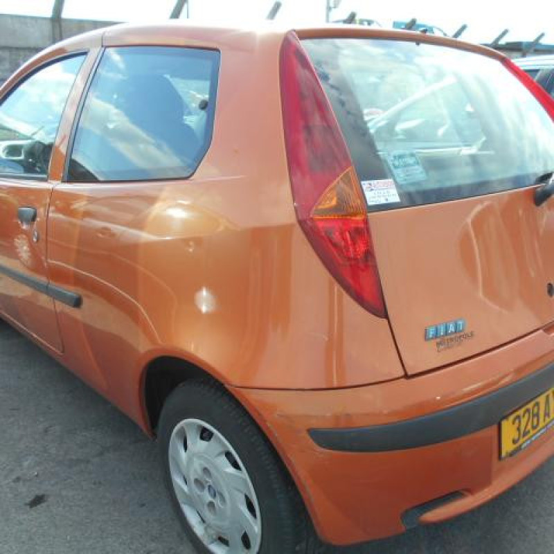 Cric (Ensemble depannage) FIAT PUNTO 2 Photo n°5