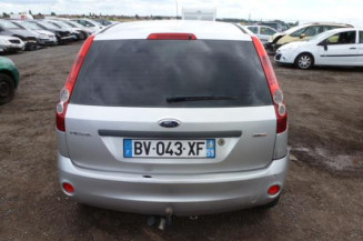 Commande autoradio FORD FIESTA 5