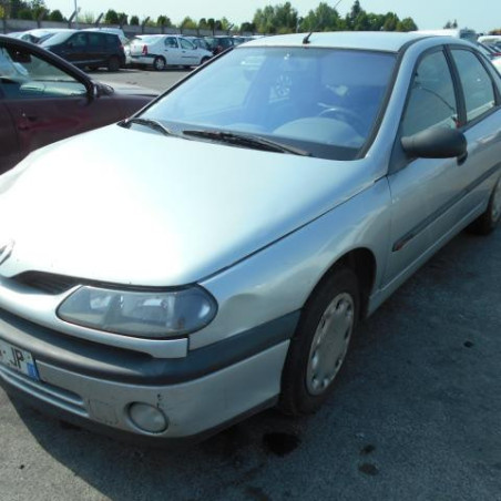 Cric (Ensemble depannage) RENAULT LAGUNA 1