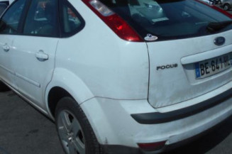 Vitre avant droit FORD FOCUS 2