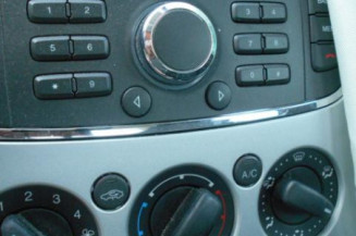 Commande autoradio FORD FOCUS 2