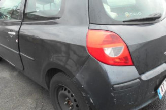 Maitre cylindre (freinage) RENAULT CLIO 3