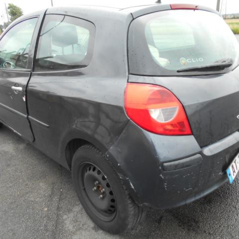 Debitmetre RENAULT CLIO 3 Photo n°8