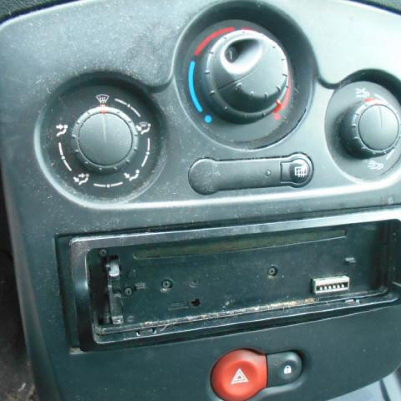 Debitmetre RENAULT CLIO 3 Photo n°10